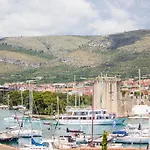 Maria Trogir