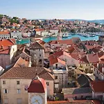 Maria * Trogir