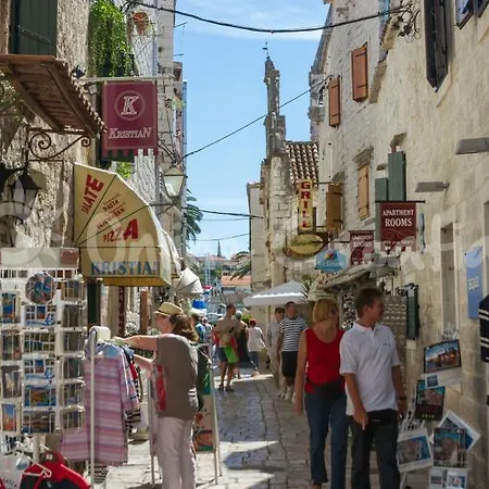 Apartment Maria Trogir