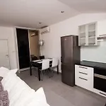 玛丽亚公寓酒店